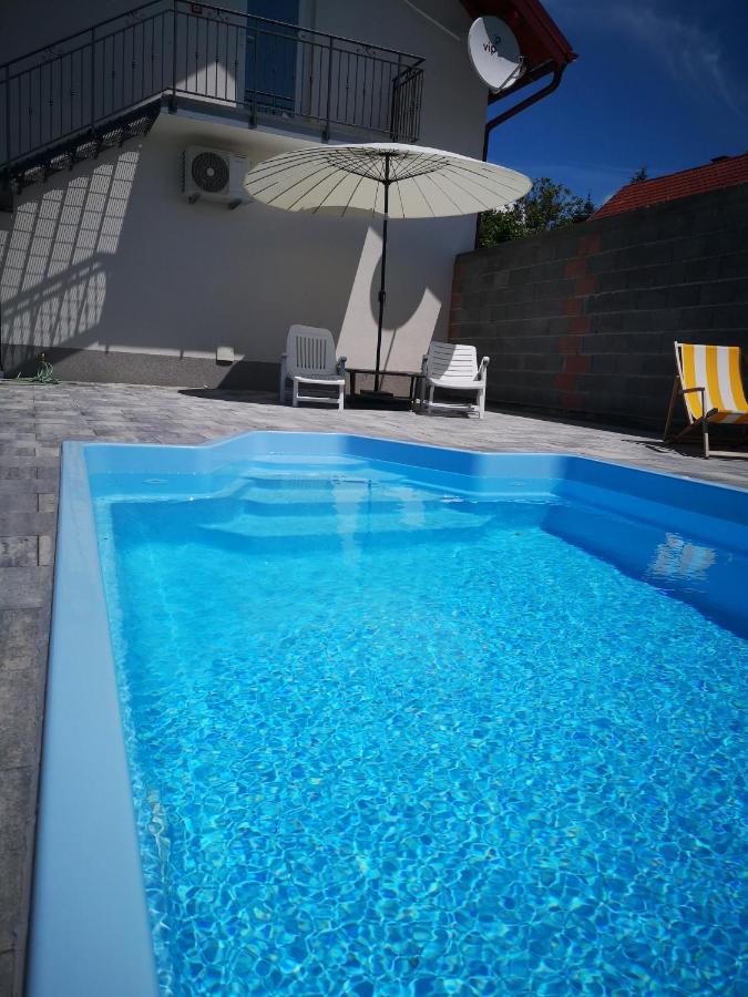Bed and Breakfast Yosefsfeld Kutjevo Zewnętrze zdjęcie
